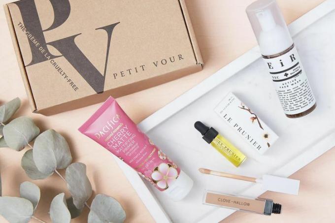 Petit Vour Beauty Box prenumerata